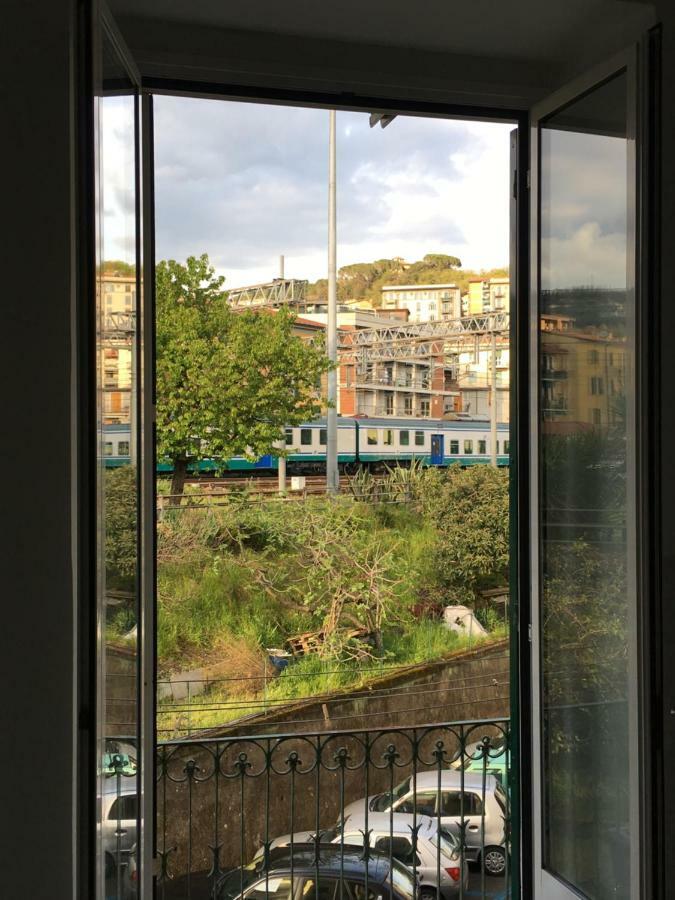 Station'S Windows Leilighet La Spezia Eksteriør bilde